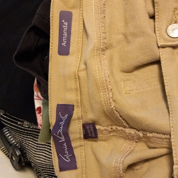 Gloria Vanderbilt Amanda Classic 18P Short Tan Jeans - Picture 3 of 4